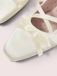 CUCCOO DOLLMOD White Vintage Square Toe Multi-Bow Fashion Ladies Medium Heel Low Heel Mary Jane Spring Shoes - Off-white - View 9