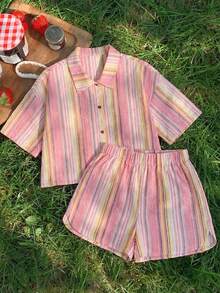 Comfortcana Bộ đồ hai mảnh áo ngắn tay kẻ sọc cầu vồng dáng rộng mới nhất dành cho nữ mùa hè xuân 2026, chất liệu 50% cotton, thích hợp cho kỳ nghỉ, Lễ Tình nhân, Lễ Phục sinh, Ngày Thánh Patrick, đi chơi, dự tiệc, đám cưới, lễ tốt nghiệp, thanh lịch, nghỉ mát, thường ngày, sang trọng, trang trọng, lễ hội, thư giãn tại nhà, bãi biển, ngày lễ. - Hồng - Xem 9