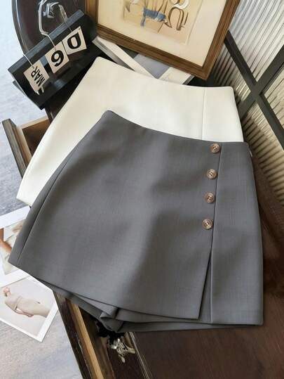 Franclia Women's Spring/Summer New Gray Slit Button Decor Anti-Flashing A-Line Casual Shorts, Suitable For Commuting, Vacation, Leisure, Holiday, Daily Party