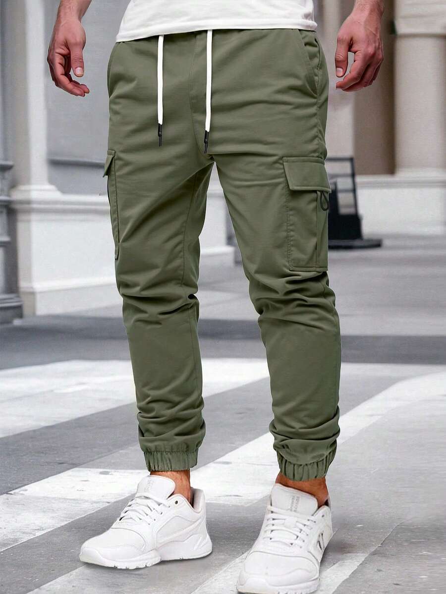Manfinity Homme 男士成熟休闲多口袋工装裤,适合日常休闲穿着、周末外出、旅行、朋友聚会等场合。这款裤子是男士衣橱中不可或缺的百搭单品,也是送给男友或丈夫的绝佳礼物。 - 軍綠色 - 查看 1
