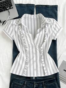 Elamini Blusa de mujer de manga corta con rayas, ajustada, con botones delanteros y volante en el bajo, blusa de verano a rayas, camisa de rayas para mujer, blusas de mujer de manga corta, camisas de verano de mujer con volante - Blanco - Ver 1