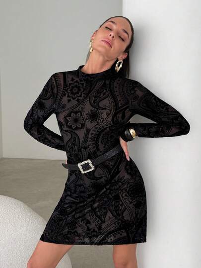 Lavishia Women's Elegant Lace Trim Sleeve & Hem Midi Dress, Autumn New Arrival, Graceful White Dress,Summer Dresses For Women