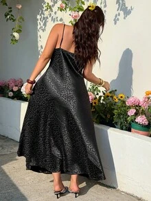 Plus Size Women's Spring/Summer Leopard Print Jacquard Plunging Neck Elegant Slip Dress - Black - View 2