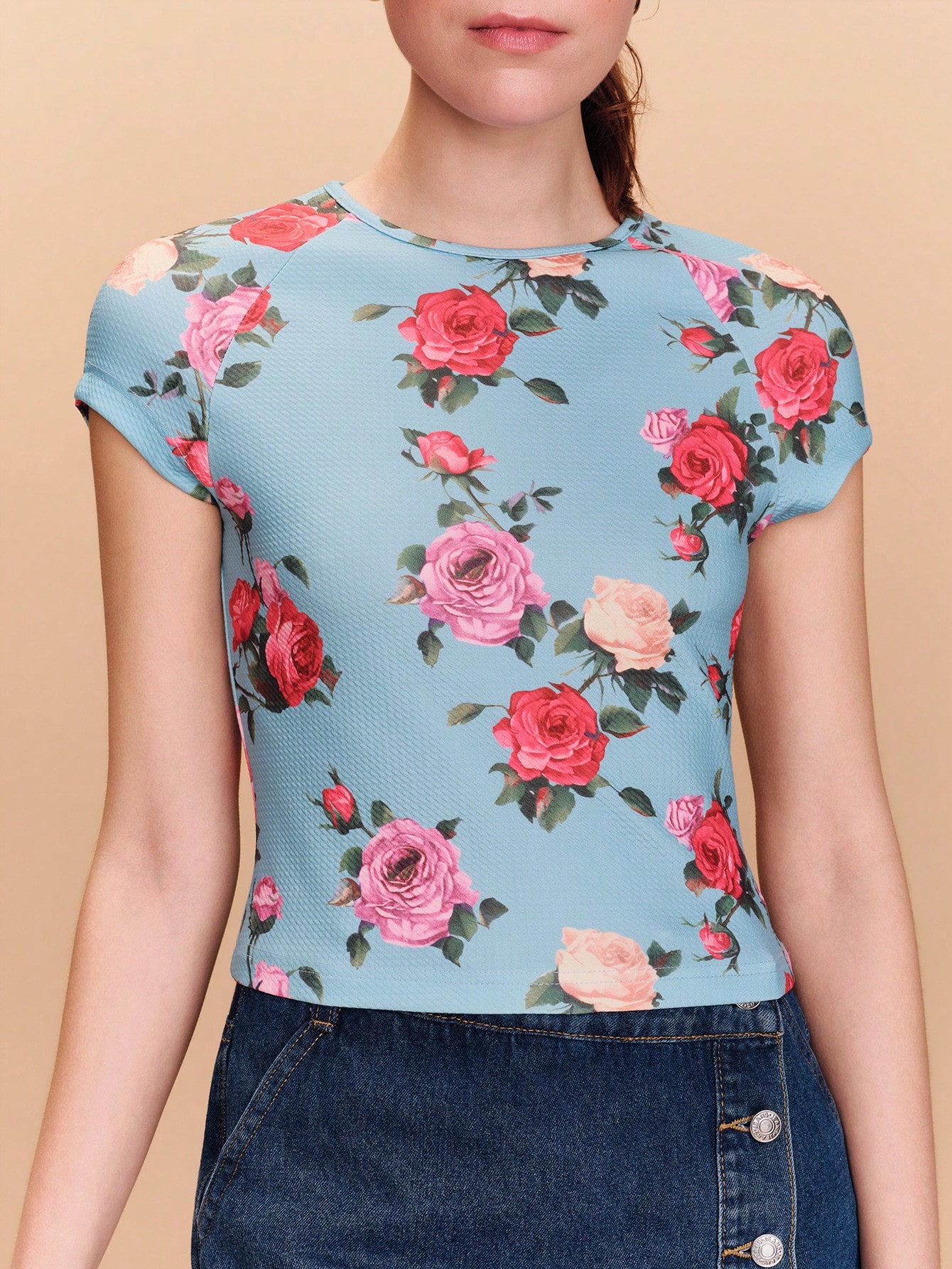 Blue Crinkle Textured Short Sleeve Tshirt With Vintage Pink And Red Rose Floral Print Spring Summer French Style Parisian Style Casual Outfit For Women Vintage Outfit For Women Retro Outfit For Women Women S Summer Outfits