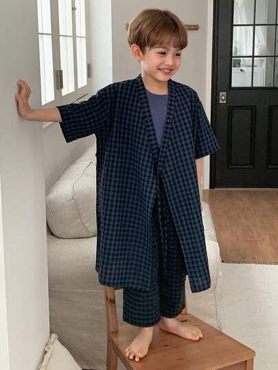 Dazy Kids Young Boy Plaid Short Sleeve Robe And Pants Pajama Set