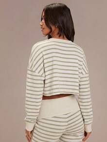 Athîral Women's Casual Everyday Commute Contrast Stripe Print Loose Fit Drop Shoulder Long Sleeve Cropped Top, Spring/Summer/Autumn - Apricot - View 2