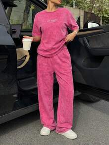 Muchica Bộ áo thun và quần dài in chữ màu hồng cánh sen kiểu dáng thường ngày dành cho nữ. - Màu Hồng Tươi - Xem 3