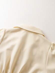 Franclia Milk White Waist Cinched Short Sleeve Jacket / Puff Sleeve Lapel Commuter Casual Versatile Outerwear - Apricot - View 5