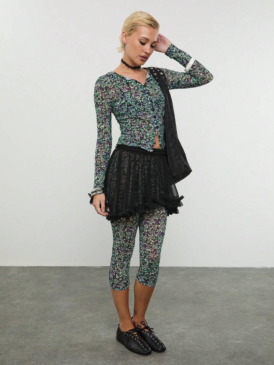 COUREZ Knopf-Cardigan mit kleinteiligem Blume Muster / Y2K Frühlingskleidung für Frauen, Blumendruckoberteil mit langen Ärmeln, Ausgehoberteil, Sommeroutfits, Sommertops, Frühlingsbreak-Outfits - Verschiedenfarbig - Übersicht 1