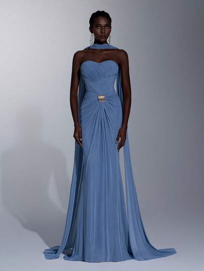 Elitara 优雅浪漫露肩针织网纱心形领口褶裥腰身金属扣装饰宽松喇叭裙摆连衣裙，适合节日、婚礼、晚宴、音乐会、商务活动、网红活动等场合。