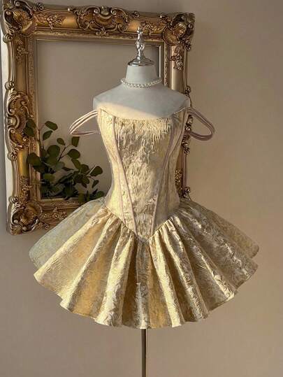 Lovelzi Elegant, Glamorous, And Stylish Apricot-Colored Yarn-Dyed Jacquard Dress With Hand-Threaded Rope Embellishments, Dropped Shoulders, A Boat Neckline, A Delicate Back Strap Detail, A Vintage-Style Pleated Waist, And A Cropped A-Line Silhouette. Suitable For Formal Occasions, Dates, Parties, Bachelorette Parties, Cocktail Parties, And Prom Dresses. Gold Brocade Dress