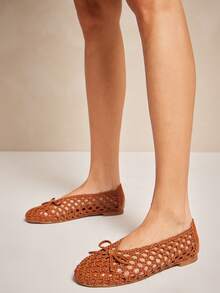 SHUZIA Ladies Elegant Woven PU Ballet Flats - Maroon - View 2