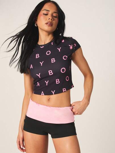 Missguided x Playboy Women's Short Sleeve Letter Print Crop Tee Black With Pink Typography All Over Pattern Summer Fashion Casual Top