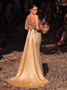Glamrae Váy dạ hội trễ vai, hở vai, đính ngọc trai và sequin sang trọng, đính nơ đuôi cá hở lưng, chất liệu satin, phù hợp cho mọi dịp trang trọng, đám cưới, dạ tiệc, tiệc tối - Rượu sâm banh - Xem 3