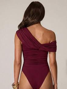 SHEIN BAE 女士不对称露肩纯色优雅性感连体衣，适合春夏度假、朋友外出、工作、约会、通勤、休闲等场合，红色连体衣，性感优雅连体衣 - 酒紅色 - 查看 2