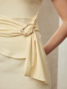 MOTF PREMIUM ELEGANT RUCHED WAIST SLIM FIT ASYMMETRICAL SHOULDER T-SHIRT, SPRING/SUMMER - Light Yellow - View 2