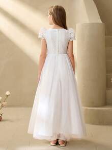 优雅花童连衣裙，适合毕业典礼、婚礼、舞会等场合，白色网纱缎面腰部饰有花朵图案，圆领泡泡袖蓬蓬裙摆，时尚蓬蓬裙公主裙，返校季必备 - 白色 - 查看 2