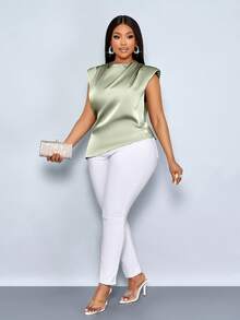 SOLERSUN Áo kiểu dáng cỡ lớn, màu trơn, chất liệu satin, có xếp ly và đệm vai, vạt áo bất đối xứng, xẻ tà có khóa kéo, eo ôm sát và thiết kế không tay. Thích hợp cho mặc thường ngày, đi làm, tụ họp, và mùa tựu trường. - màu xanh lá - Xem 2