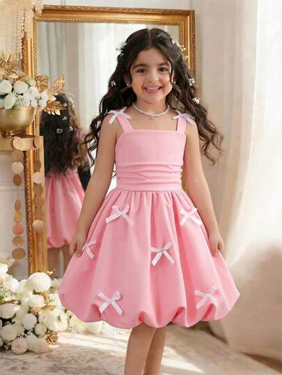 فستان صيفي خفيف للفتاة الصغيرة مع زخرفة فراشة ثلاثية الأبعاد، تنورة مجمعة عند الخصر، مناسب للعطلات الصيفية