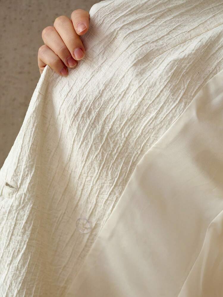 BLAZER ESTRUCTURADO, TEXTURIZADO Y LIGERO