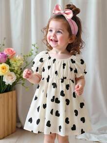 SHEIN LMoss Kids Babygirl Cute Cherry Pattern Loose Short Sleeve Casual Summer Vacation Dress Baby Girls Heart Print Dress White And Black Heart Dress For Baby Girl Baby Heart Print Dress Babygirl Heart Dress Baby Black And White Dress - Multicolor - View 7