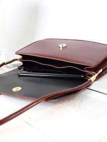 Lumivelle 时尚鳄鱼纹压花翻盖单肩包 - 棕色 - 查看 4