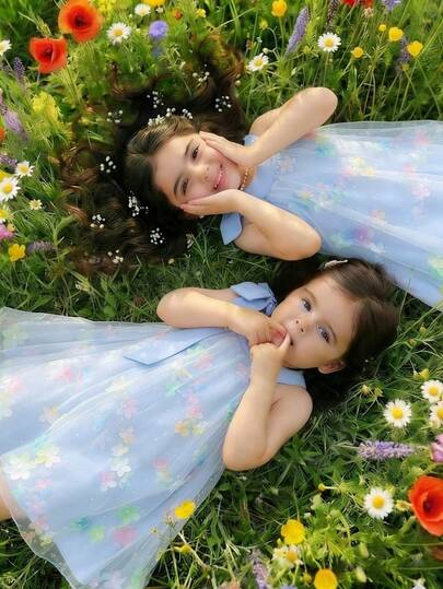 SHEIN Vintaside Kids Toddler Girls' Elegant, Sweet & Cute 3D Heart Mesh Halter Neck Sleeveless A-Line Casual Dress, Suitable For Holidays, Parties, Birthdays, Vacations, Spring/Summer