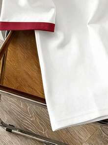 Manfinity Joysei 男士圆领撞色滚边字母3D图案休闲日常短袖T恤 - 彩色 - 查看 3