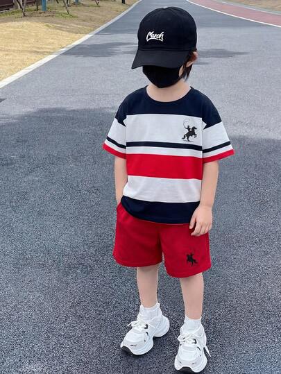 SHEIN 2pcs/Set Boys' Casual Striped Pattern Round Neck Short Sleeve T-Shirt And Shorts Set, Suitable For Summer