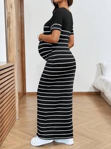 SHEIN 孕妇圆领条纹休闲日常短袖连衣裙 - 黑與白 - 查看 3