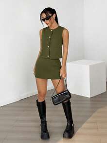 SHEIN EZwear Bộ đồ nữ màu trơn gồm áo vest một hàng cúc và chân váy ngắn, kiểu dáng thường ngày. - xanh quân đội - Xem 3