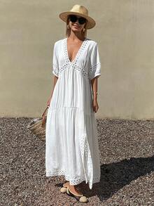 DAZY 女士V领蕾丝拼接收腰短袖连衣裙，度假风夏季 - 白色 - 查看 5