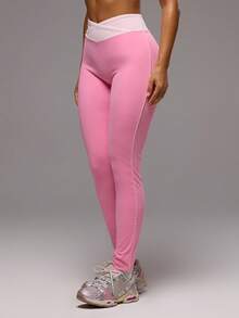 Musera Sport 撞色交叉腰带紧身裤，仅限运动健身健身房普拉提日常休闲运动，适合女生穿着，热汗淋漓 - 粉色 - 查看 5