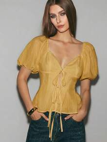 ATUI Studio Sweetheart Collar Puff Sleeve Fashionable Waist Tie Blouse - Yellow - View 5