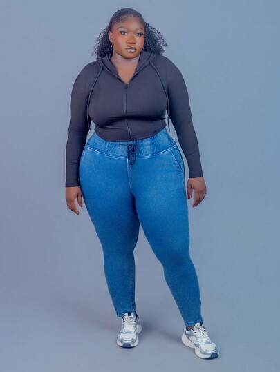 CurvyTilda 大码前系带口袋简约修身牛仔裤，休闲日常穿着