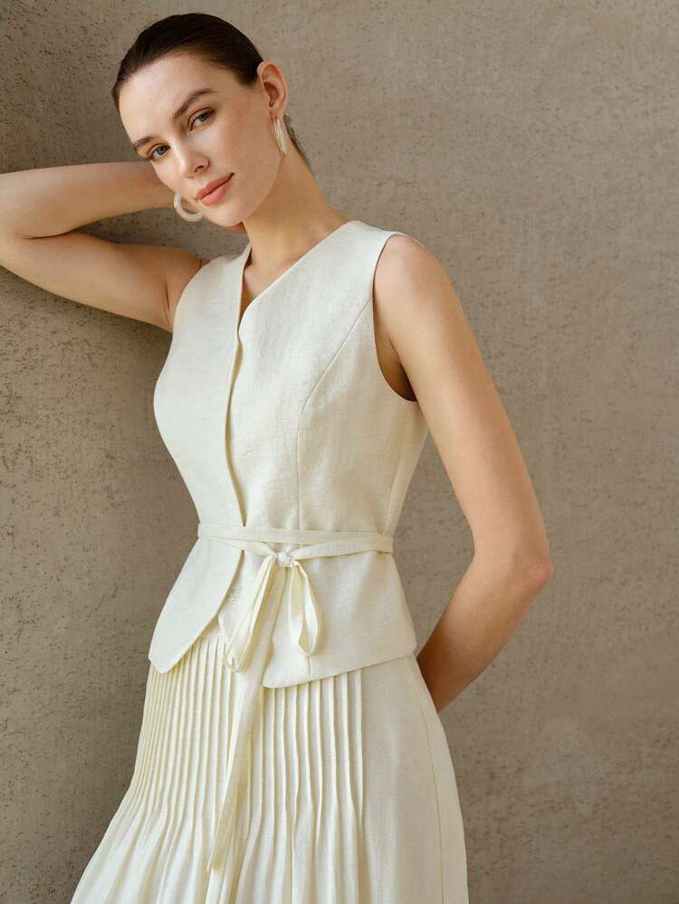 BELTED V NECK SLEEVELESS BLAZER