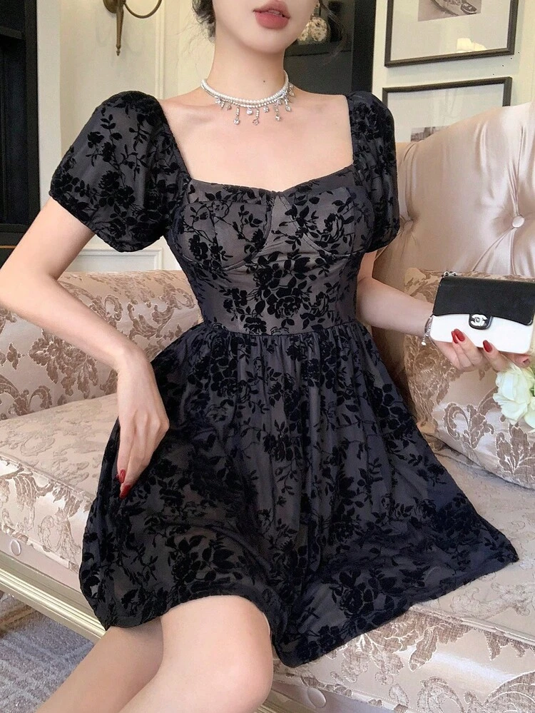 Spring & Summer Black Floral Flocked Mesh Lace Dress, Casual Sweet Girl Dress For Valentine's Day, Wedding, Party, Fashion Event, Slim Fit Elegant Office Wear Short Sleeve Dress For Women Boho