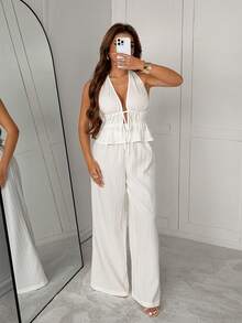 Slaydiva New Early Spring, Spring And Summer Music Festival, Valentine's Day, Easter, Bohemian Style, Casual And Simple Basic Style, Cruise Party, Casual Vacation, Elegant Commuting, V-Neck, Revealing Front Piece, Lace-Up, Large Backless, Fluttering Piece Top + Wide-Leg Pants, Super Long Pants, Loose Fit, White Pleated Fabric Women's Two Pieces Set -A - White - View 5