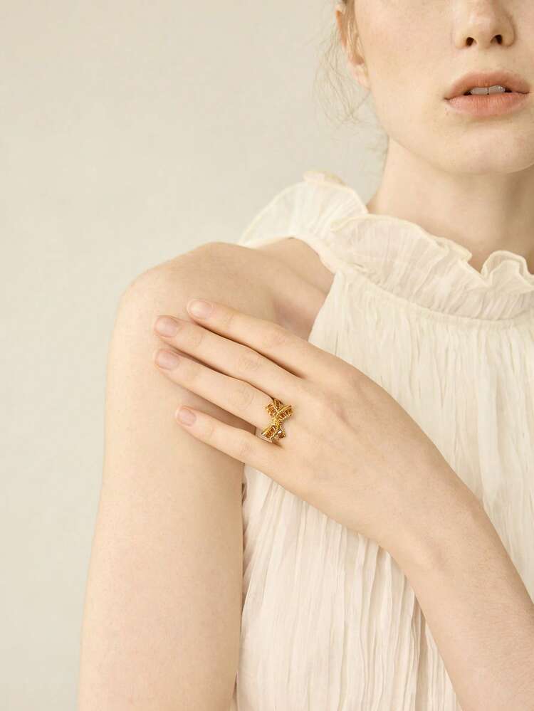 18K GOLD BOW ORANGE CRYSTAL RING