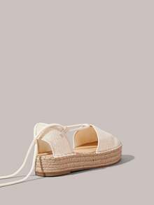 Styleloop Women's Bohemian Style Casual Thick Sole Loafers - Beige - View 9