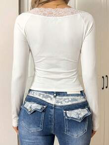 SHEIN EZwear 女士白色撞色蕾丝长袖修身针织T恤，适合情人节穿着 - 白色 - 查看 2
