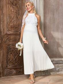 SHEIN Vestido de Festa e Passeio Fashionável com Decote Halter e Decoração Floral para Gestantes - Branco - Visão 5
