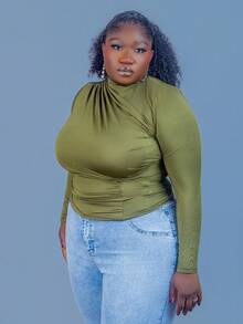 CurvyTilda 加大立领褶皱 T 恤 - 軍綠色 - 查看 4