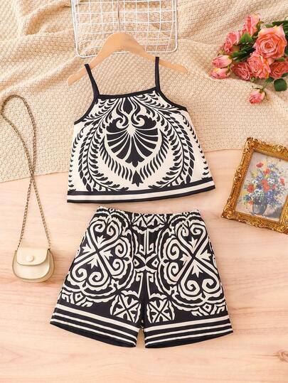 女童休闲度假黑白碎花吊带背心，柔软时尚的夏季上衣，适合度假、旅行、校园和日常穿着。