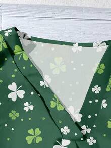 EMERY ROSE 女士三叶草印花休闲衬衫，适合夏季和圣帕特里克节穿着 - 彩色 - 查看 4