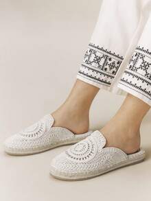 Styleloop Giày ngư dân phong cách Bohemian màu trắng, chất liệu vải họa tiết dưa hấu, thích hợp cho dịp Giáng sinh. - Chantilly - Xem 4