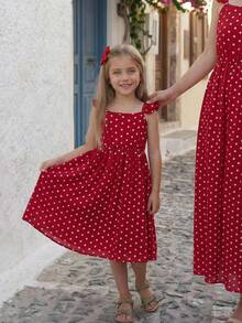 SHEIN Vestido casual con cuello cuadrado, volantes en el bajo y estampado de lunares para niña - Blanco - Ver 4