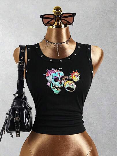 Rick and Morty X SHEIN Top cropped feminino casual com estampa de caveira e tachas para o verão.