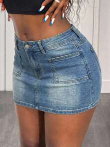 Slaydiva Váy ngắn denim cạp thấp in chữ phong cách đường phố punk gợi cảm, thời trang dành cho nữ cỡ lớn; Quần short denim mùa hè dành cho nữ, kiểu Y2K, quần short denim ngắn, quần short mini, váy ngắn denim nữ, váy ngắn denim Y2K, in chữ, váy denim màu xanh trung bình, Giáng sinh, Năm mới, Ngày Valentine. - Rửa nhẹ - Xem 5