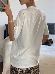 DAZY Camiseta casual suelta de manga corta con cuello redondo y estampado de letras para mujer, estilo Y2K - Blanco - Ver 5